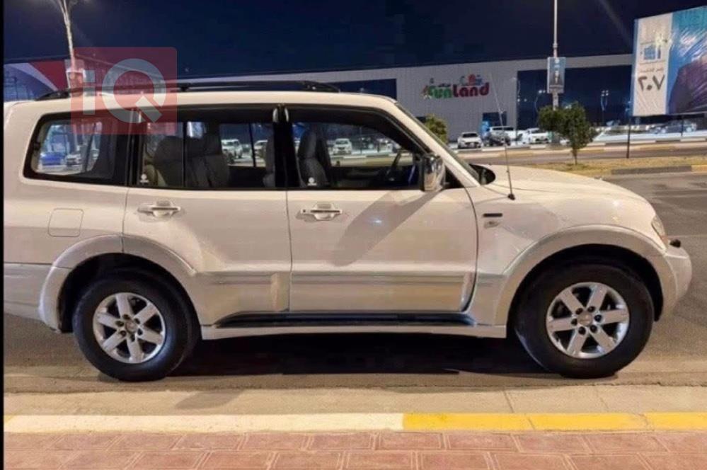 ميتسوبيشي باجيرو